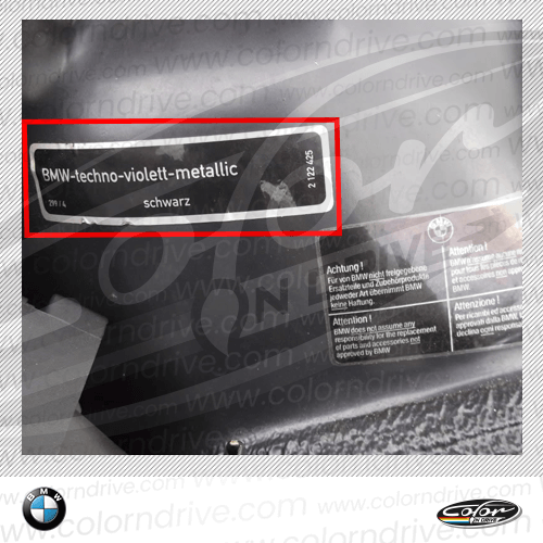 BMWのカラーコードラベル例2